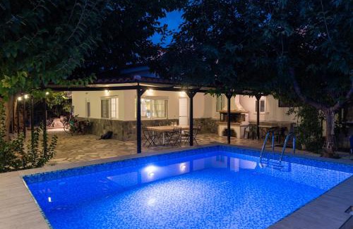 Vrahati Villa | Corinthian Villas Orange Villa