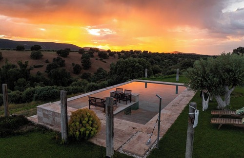 Hontanar Hotel | Cork Valley