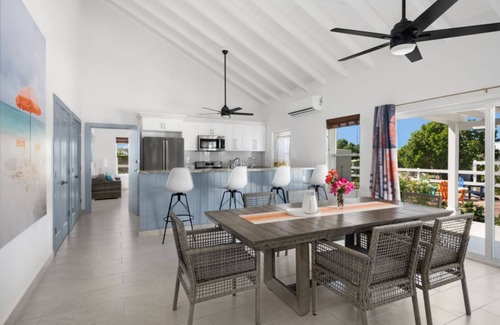 Cockburn Town House | CorkTree Villa: 2 BDR