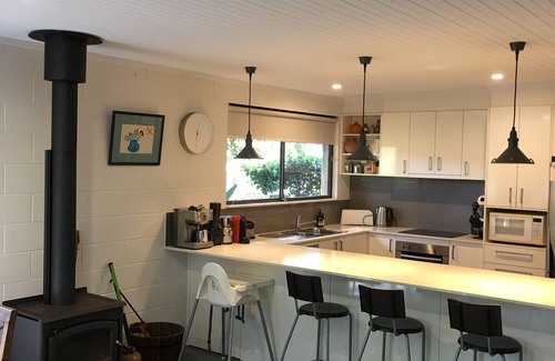 Smiths Lake House | Corkwood at Smiths Lake - 3 bedroom pet friendly