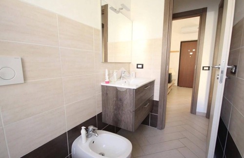 Cornaredo Apartment | Cornaredo apartment 10 minutes from Milan