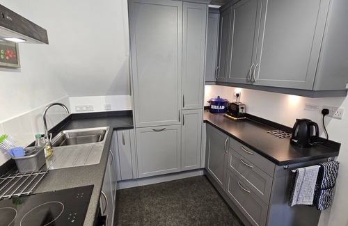 St. Mawes Cottage | Corner Cottage - a cottage that sleeps 5 guests in 2 bedrooms