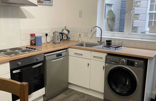 Mevagissey Cottage | Corner Cottage Mevagissey, Ideal location for families & couples, village centre