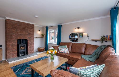 Wellington House | Corner House