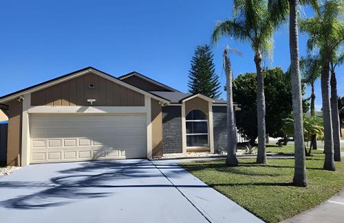Indian Wells House | Corner Lot Pool Home Central Located near Disney