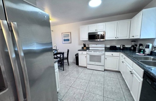 Indian Wells House | Corner Lot Pool Home Central Located near Disney