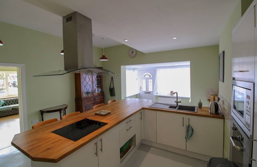Silloth Cottage | Corner Stone Cottage Silloth - sleeps 6 guests in 3 bedrooms