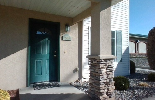 Twin Falls House | Corner Townhouse close to Snake River Canyon