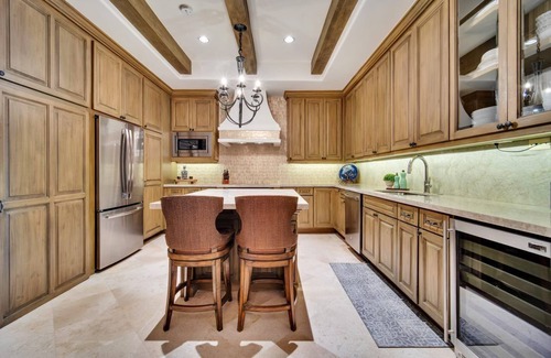 El Medano Ejidal Condo | Corner Unit, Building 4 Location! Beautifully Remodelled, Beachy Elegant Decor