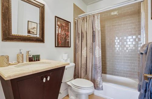 Historic District - North Apartment | Corner View Broughton St Condo with Elevator and Reserved Parking