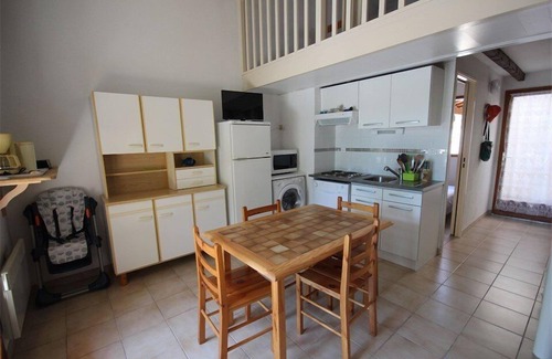 Portiragnes-Plage House | Corner Villa for 5 persons, Residenz with pool, at only 400m from the sea, PORTIRAGNES PLAGE