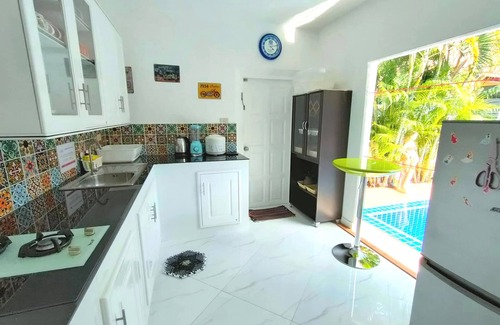 South Pattaya Villa | CORNER VILLA - PATTAYA HOLIDAY HOUSE - WALKING STREET