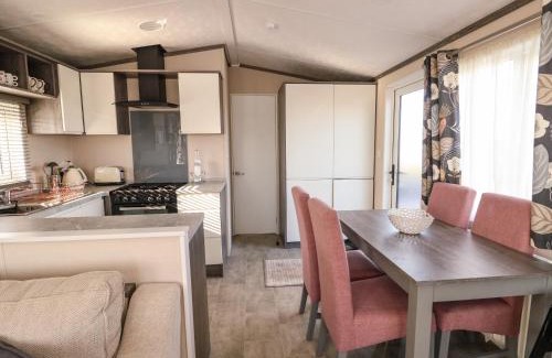 Dinas House | Cornerstone