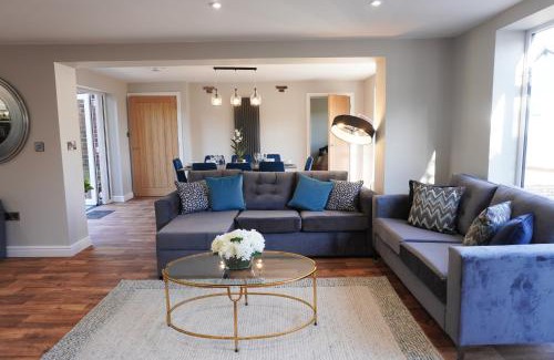 Potter Brompton House | Cornerways - Scarborough