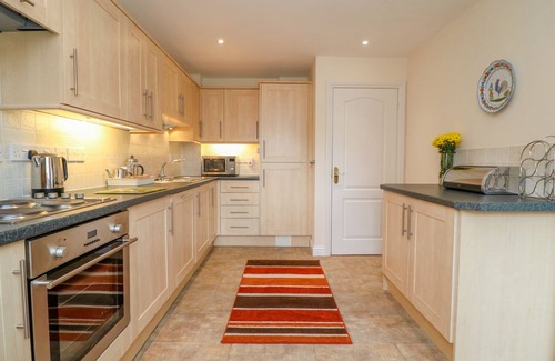 St. Columb Major Cottage | CORNFLOWER COTTAGE, family friendly in St Columb Major