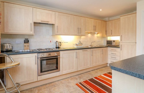 St. Columb Major Cottage | CORNFLOWER COTTAGE, family friendly in St Columb Major