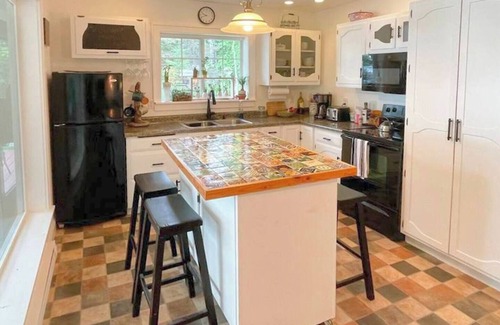 Wisconsin Cottage | Corny Cottage | Escape to the Lake