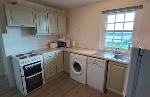 Killinaboy Cottage | Corofin Lake Cottages - 4 Bedrooms
