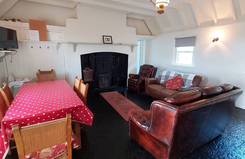 Killinaboy Cottage | Corofin Lake Cottages - 4 Bedrooms
