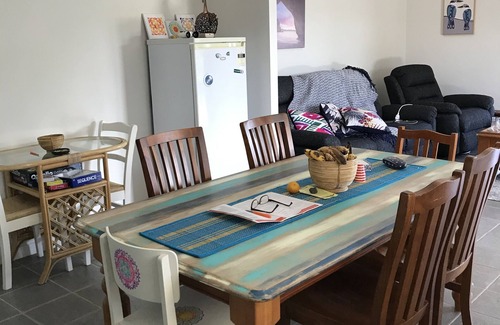 Te Kouma House | Coromandel Beach Bach with sea views, close to sugarloaf boat ramp