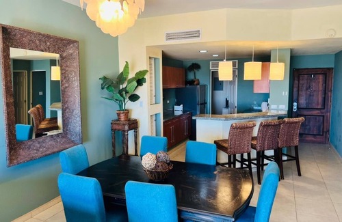 Las Conchas Resort | Corona del Mar by Rocky Host