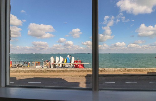 Seaview Cottage | Coronation House