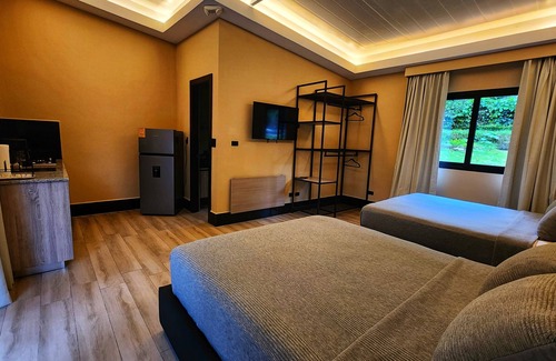 Boquete Cabin | COROTU GARDEN