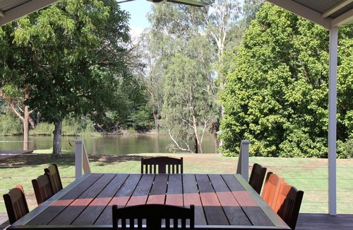 Corowa House | Corowa Riverdeck - Waterfront
