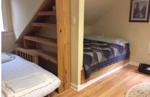 Bogalusa Cabin | Corporate Loft Suite