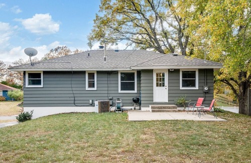 St. Louis Park House | Corporate rental single family home furnished