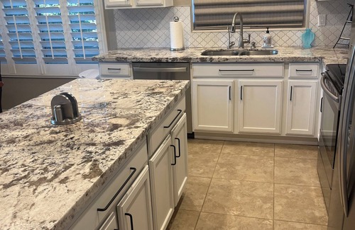 Maricopa House | Corporate stays, golfing outings, relaxing or need temp relocation housing!