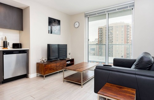 North Central Edmonton Apartment | Corporate Stays Hendrix Aparments