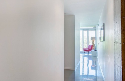 International District Apartment | Corporate Stays | Loft4U | Modern Studio 2BR