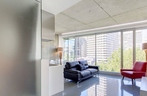 International District Apartment | Corporate Stays | Loft4U | Modern Studio 2BR