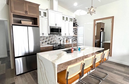 Del Mar Apartment | Corpus Christi Unit #6 Charming 1-bedroom apartment