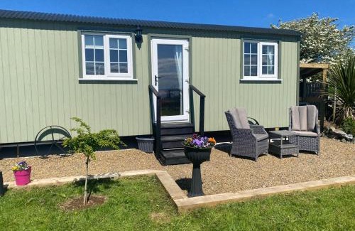 Clonbur House | Corrib view cabin