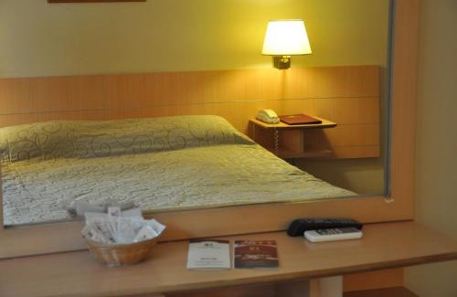 Corrientes Hotel | Corrientes Plaza Hotel
