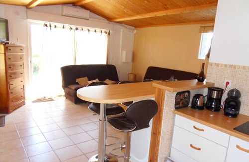 Santa-Maria-Siche Apartment | Corsica, self-contained studio, private pool and garden, Ajaccio region