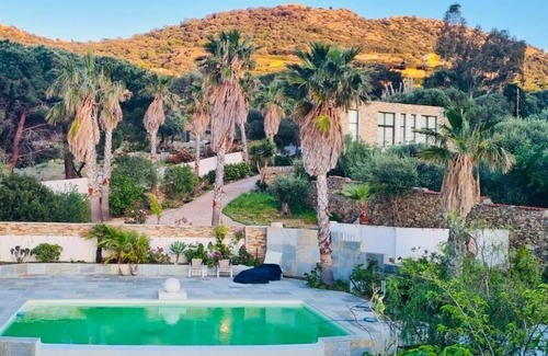 Marine de Davia House | Corsica, very nice amenities for this villa with sea views