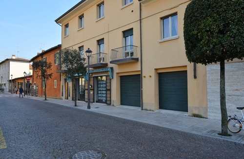 Lazise Old Town Apartment | Corsocangrande25 residence - apartment Monte Baldo 75 sqm.