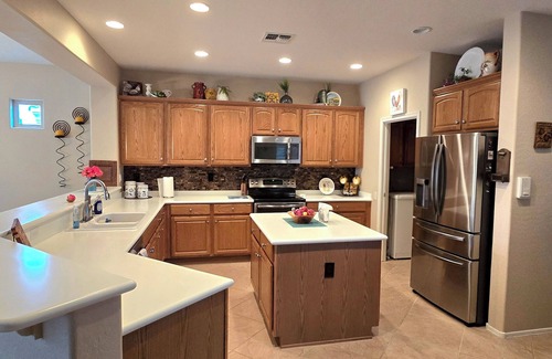 Corte Bella House | Corte Bella Gated Community Home With Beautiful Pool