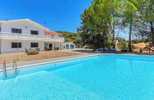 Archidona Villa | Cortijo el Contarin Archidona by Ruralidays