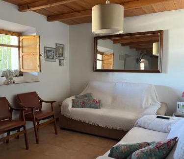 Castril House | CORTIJO EL PRADO l