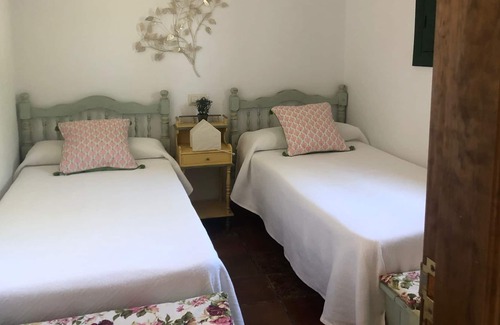 Teba Cottage | Cortijo El Puntal de Teba, next to Caminito del Rey and Guadalhorce swamps