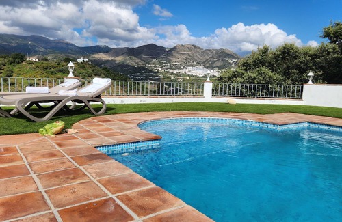 Archez Villa | Cortijo Marleen – Peaceful Retreat in Nature with Private Pool