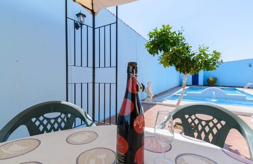 Moriles Villa | Cortijo Rural El Patriarcal I y II Moriles by Ruralidays