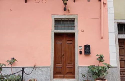 Domodossola Apartment | Cortiletto 13