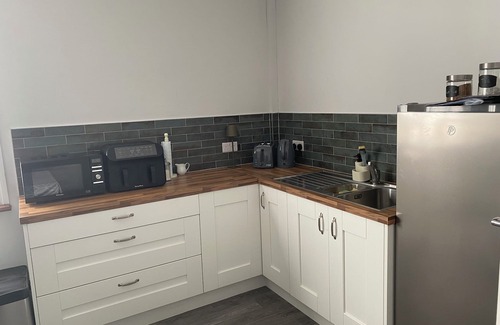 Roscoe Apartment | Cortoon Inn, Double Room 3 (1 DBL)
