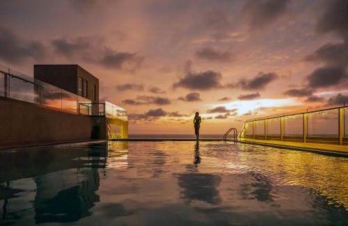 Kochchikade Hotel | Corundum Breeze Negombo