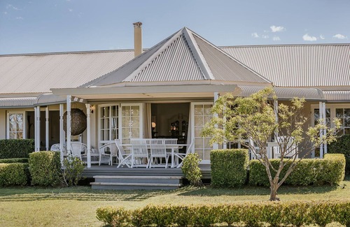 Belford House | Corunna Station 8 Bedrooms
